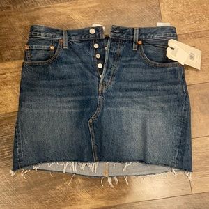 levi high rise skirt